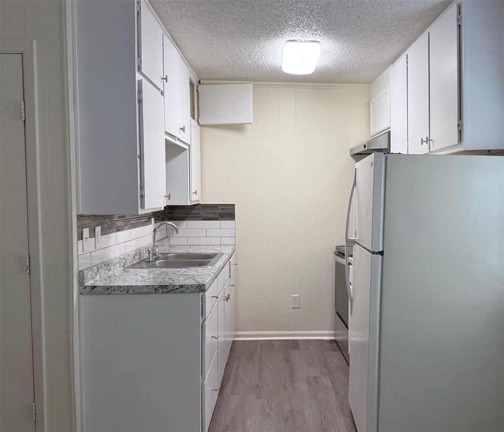 708 Ioof Street - Photo 5