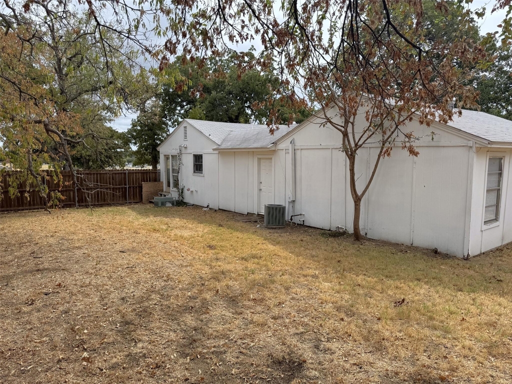 708 Ioof Street - Photo 14