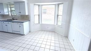1521 Leicester Street - Photo 10