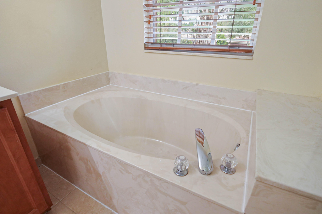 5404 Sunseeker Boulevard - Photo 20