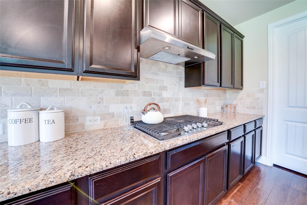 1262 Roma Drive - Photo 8