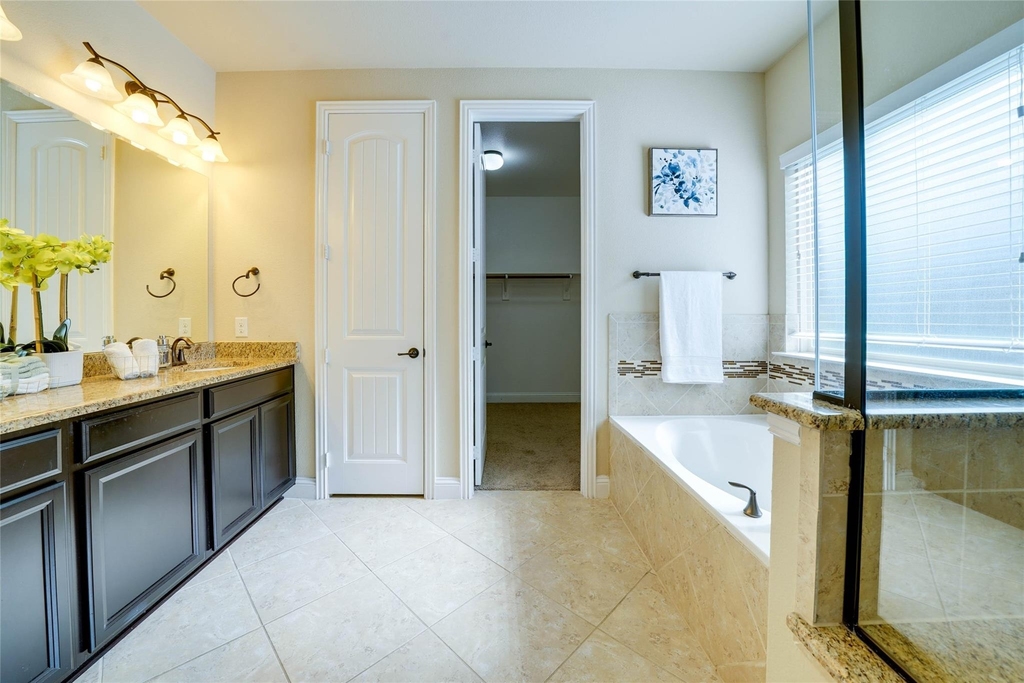 1262 Roma Drive - Photo 16