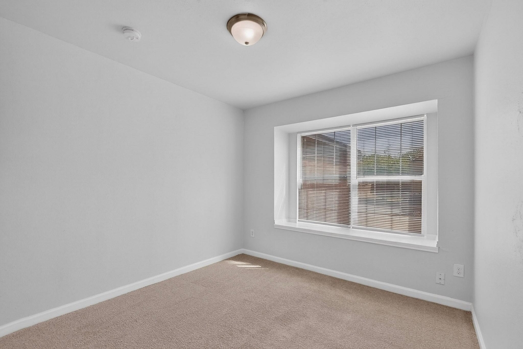 918 Sylvan Creek Drive - Photo 24
