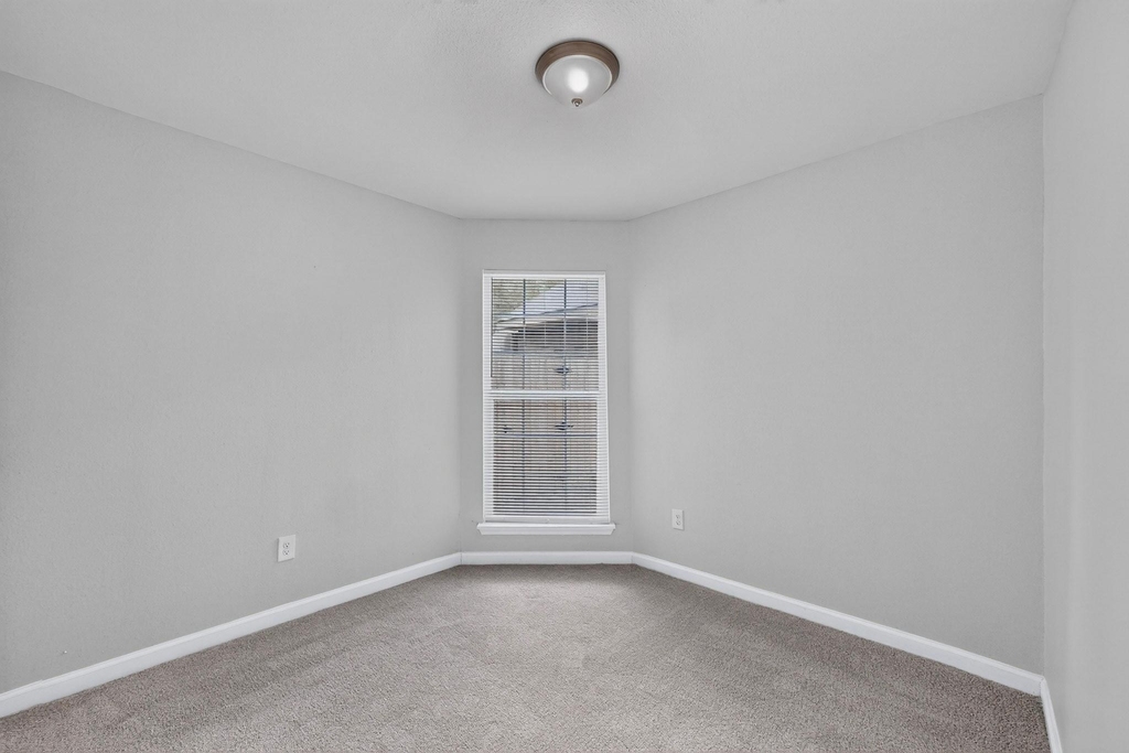 918 Sylvan Creek Drive - Photo 29