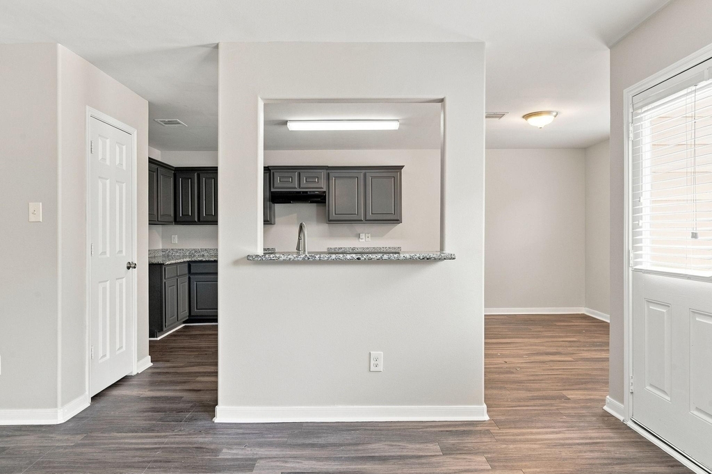 6811 Waterlilly View Lane - Photo 8