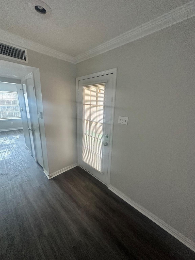 2268 Colony Court - Photo 11