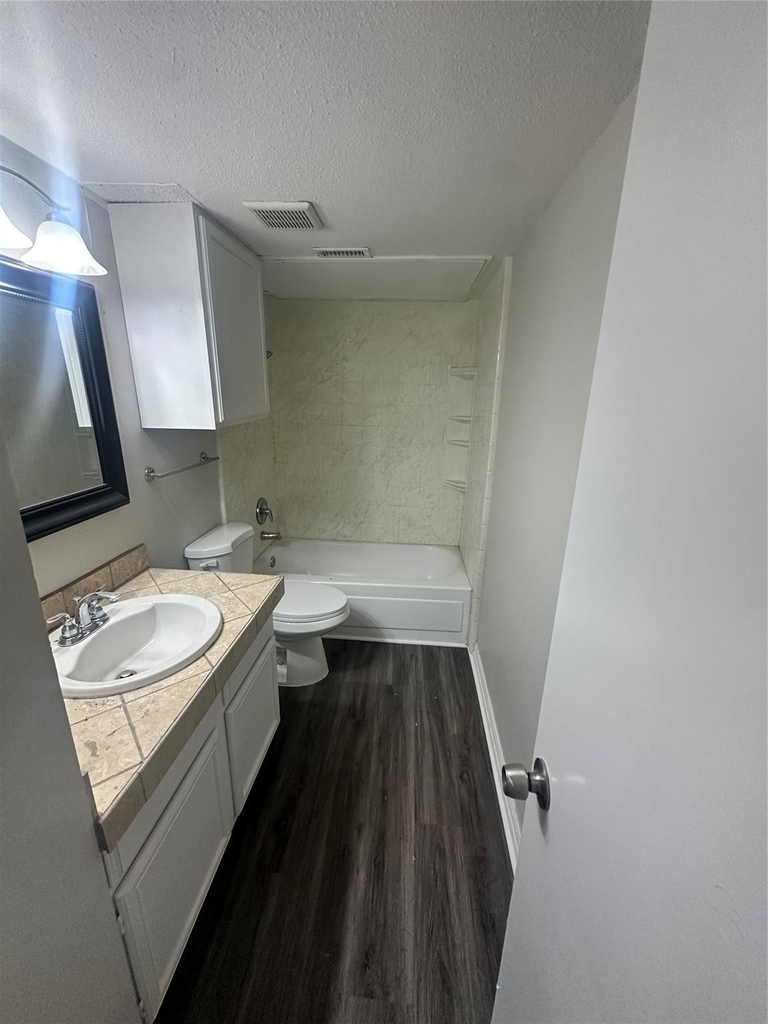 2268 Colony Court - Photo 17