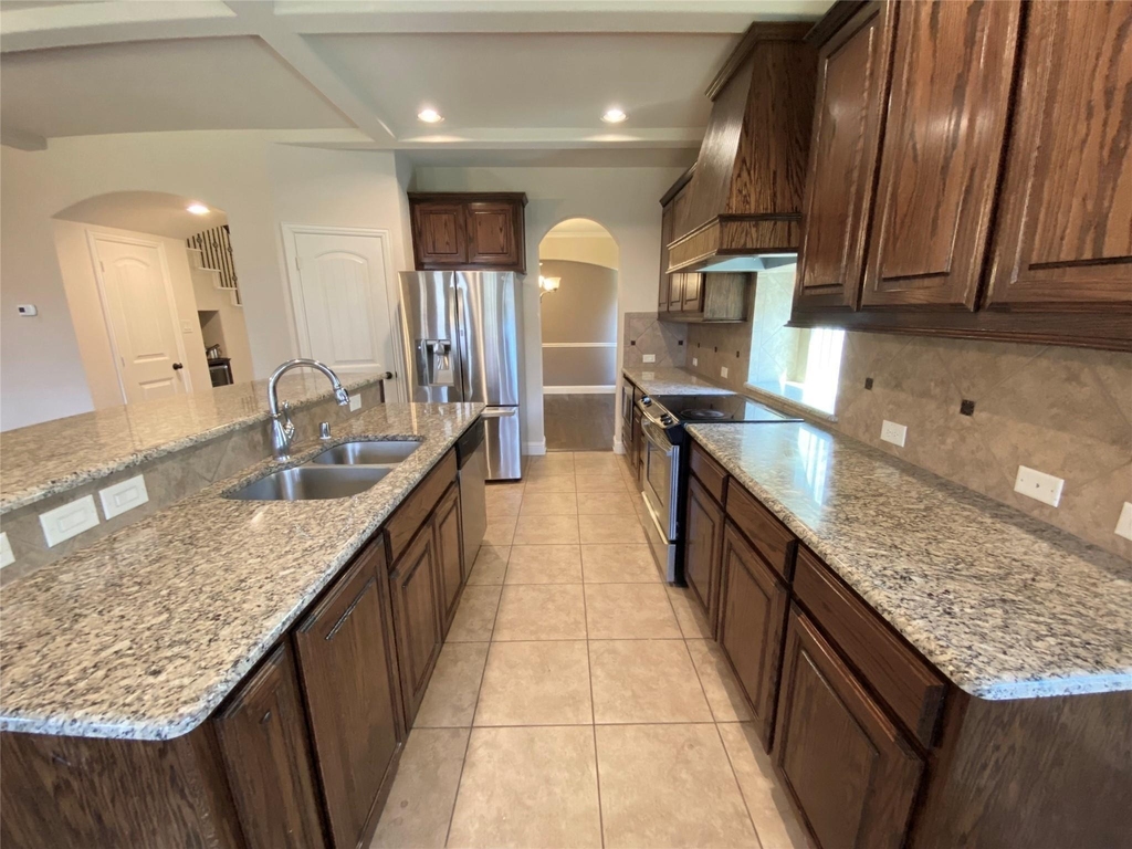 3901 Jeanette Lane - Photo 7