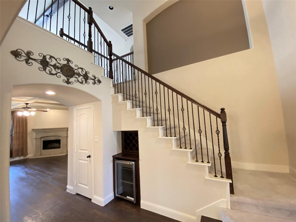 3901 Jeanette Lane - Photo 4
