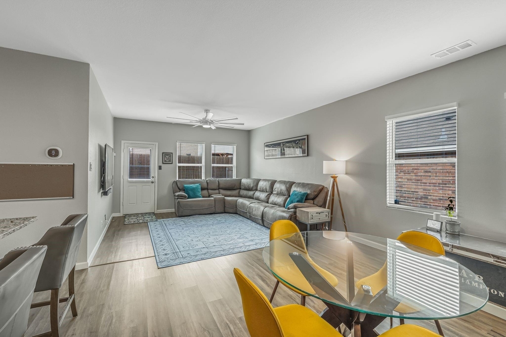 5332 Northfield Drive - Photo 6