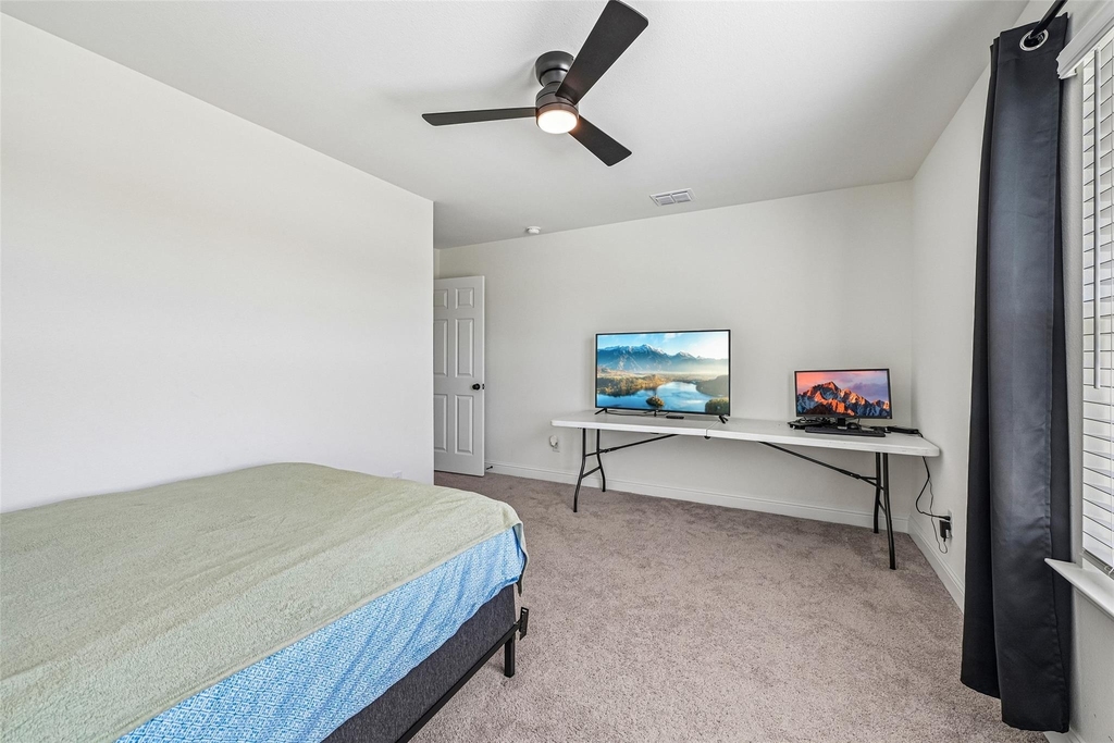 721 Saint Lawrence Drive - Photo 35