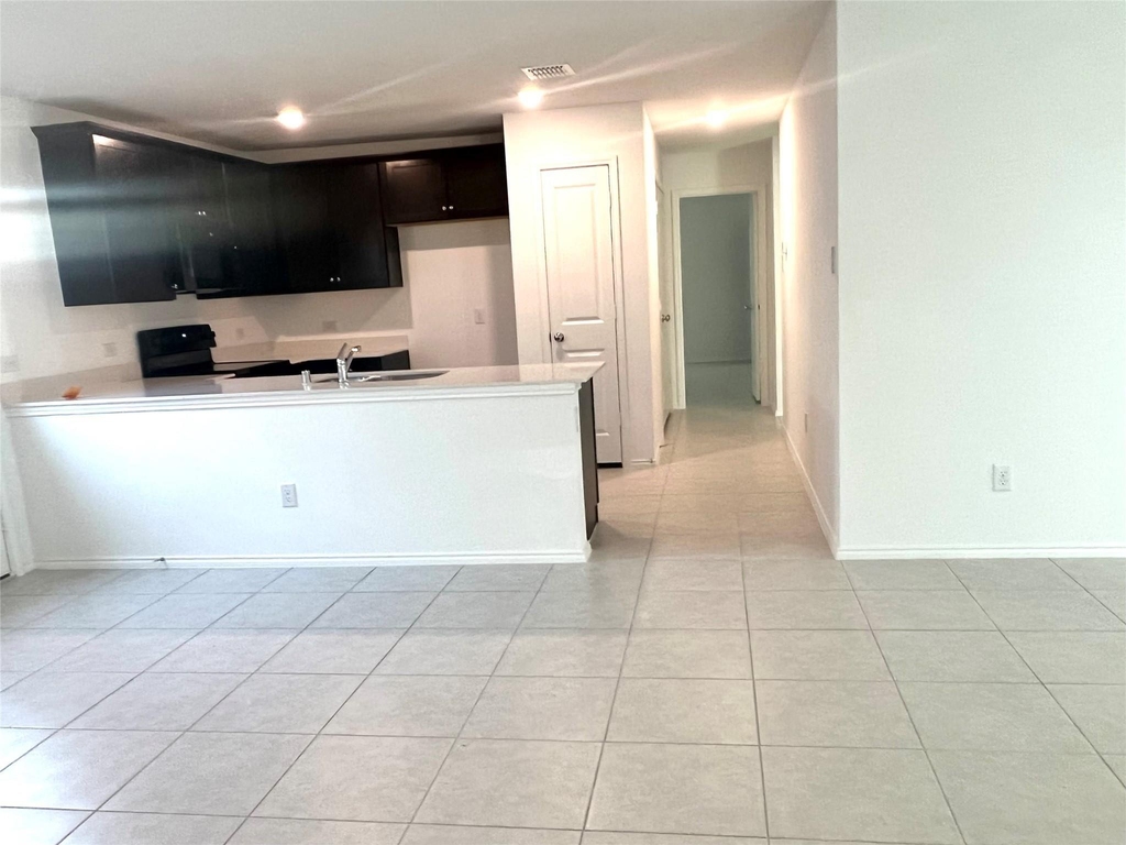 5836 Timber Point Drive - Photo 5