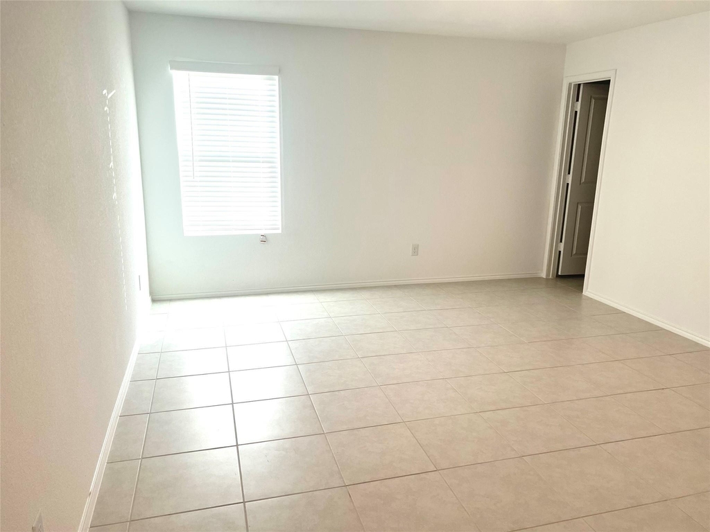 5836 Timber Point Drive - Photo 8