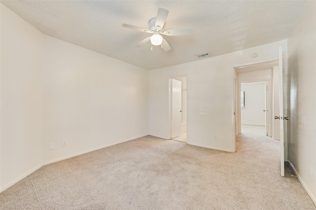 2826 Wimbledon Court - Photo 13