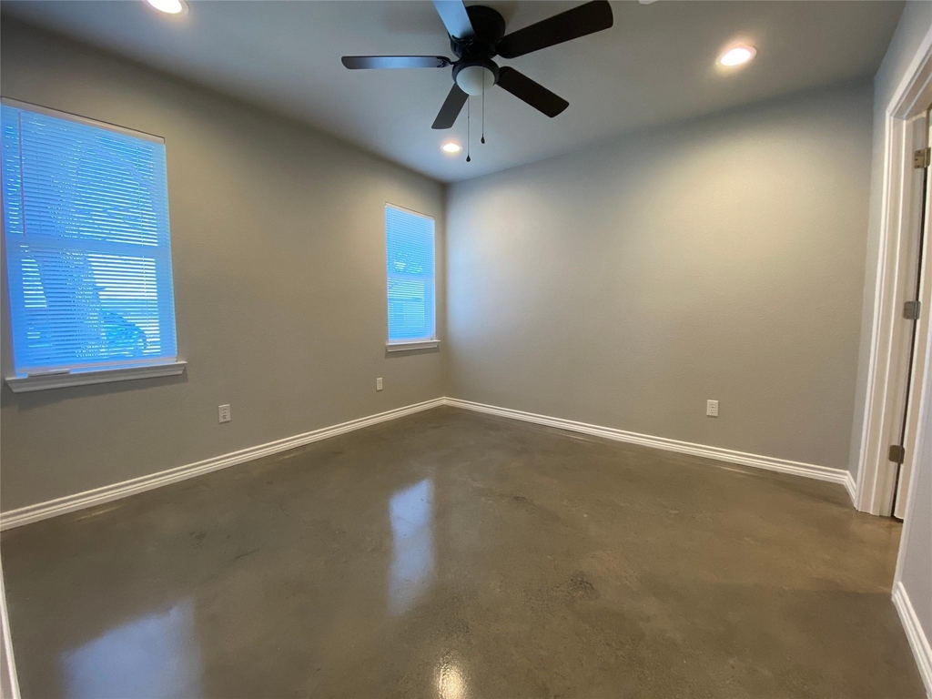 1549 Ranger Highway - Photo 3