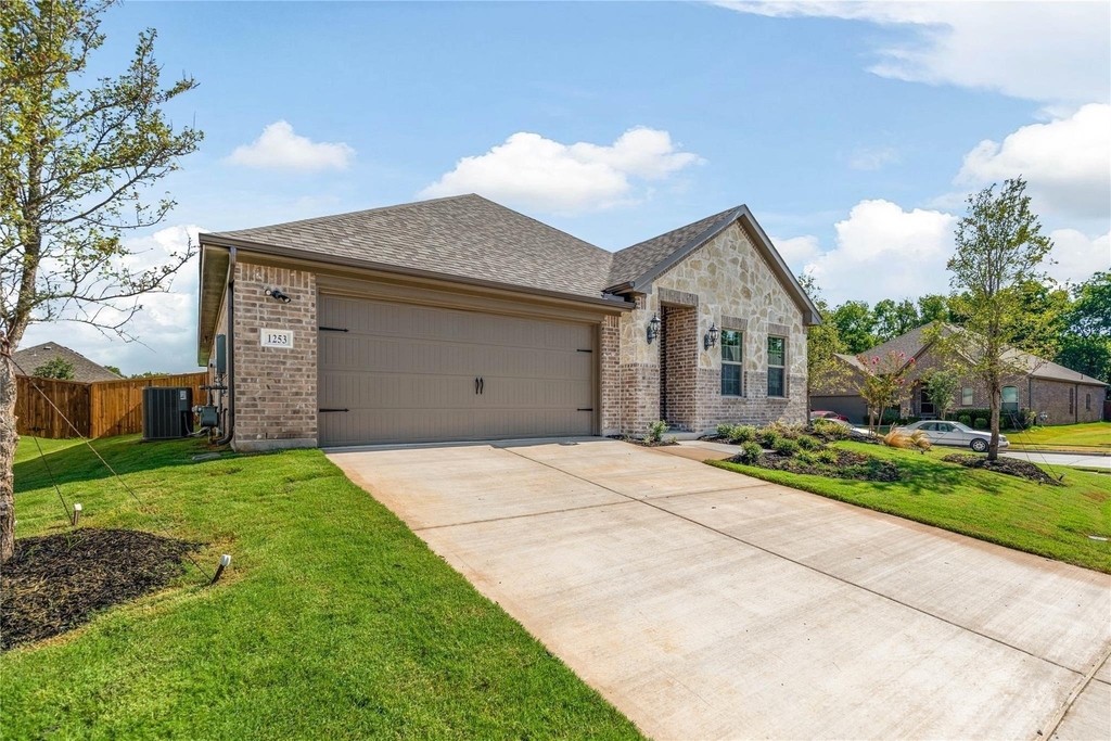 1253 Carinna Drive - Photo 31