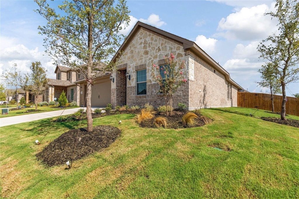 1253 Carinna Drive - Photo 29