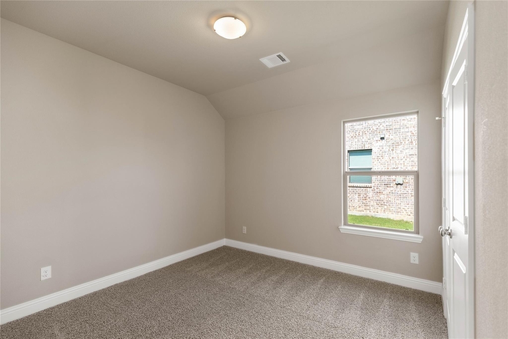 1253 Carinna Drive - Photo 16