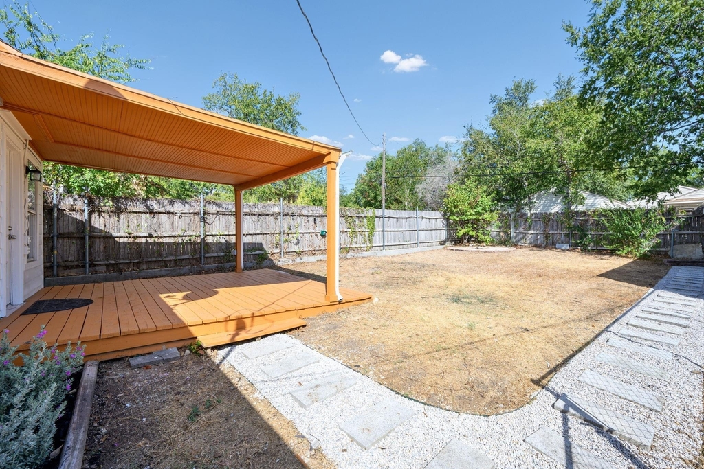 3824 Collinwood Avenue - Photo 19