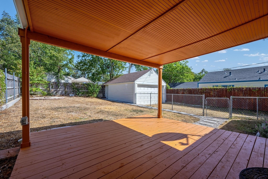 3824 Collinwood Avenue - Photo 17