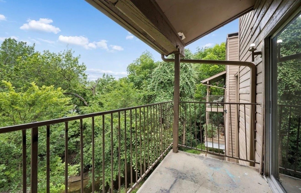 6050 Melody Lane - Photo 13