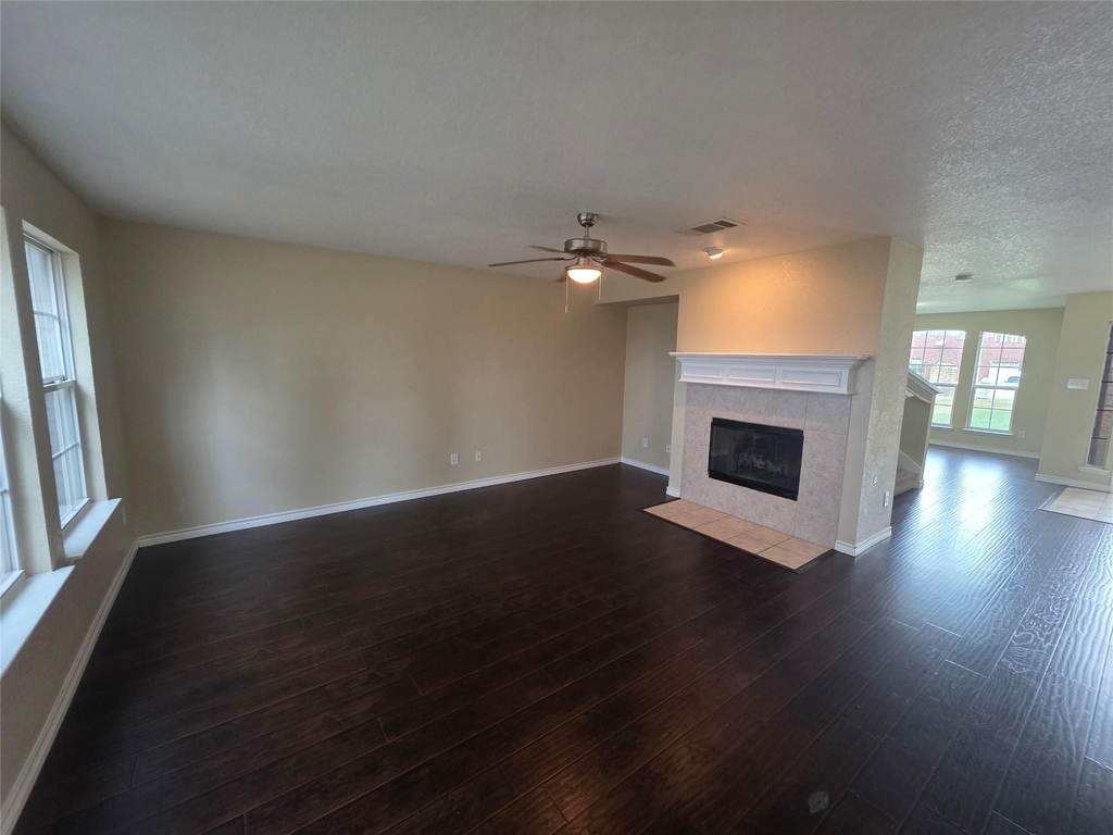 4207 Bayside Court - Photo 8