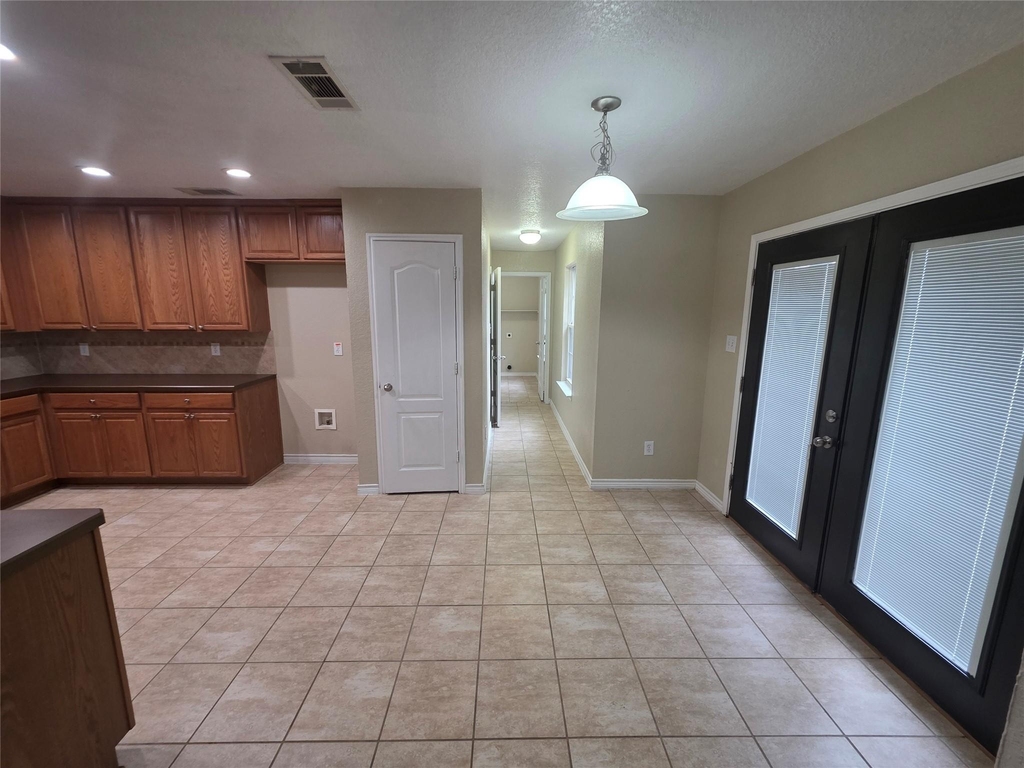 4207 Bayside Court - Photo 9
