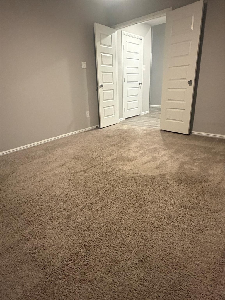 442 Kingsbury Avenue - Photo 10