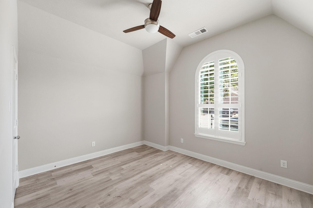 5117 Ember Place - Photo 10
