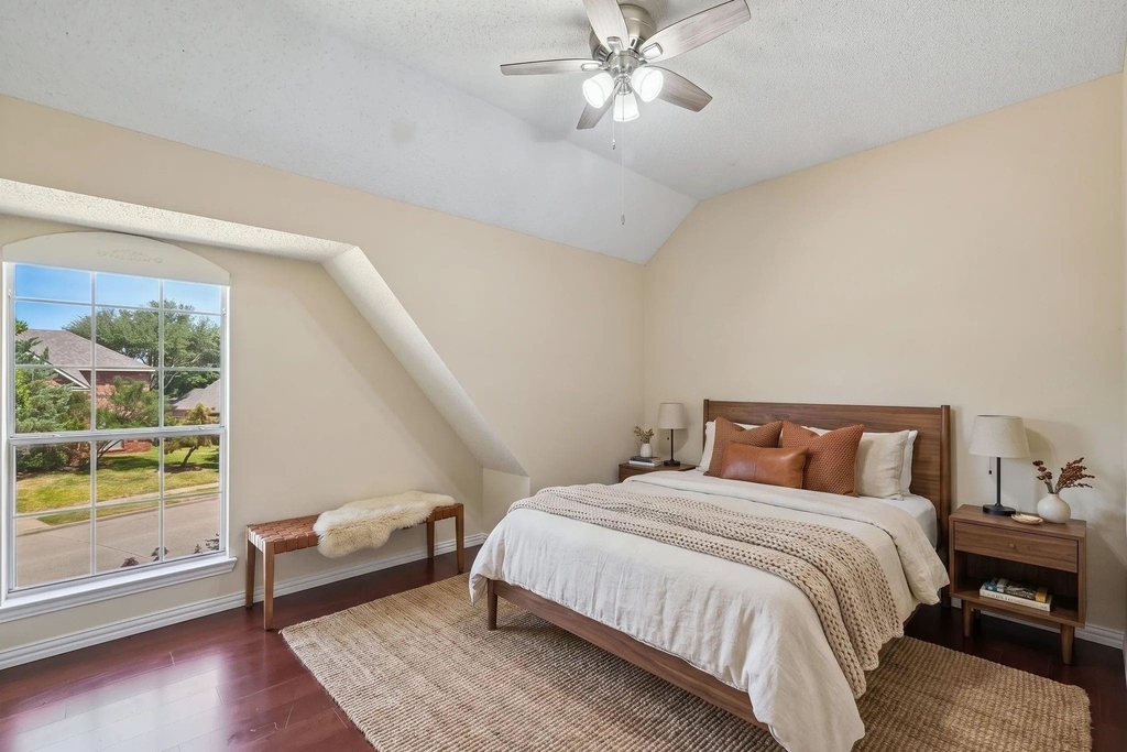 525 Blackfield Drive - Photo 7