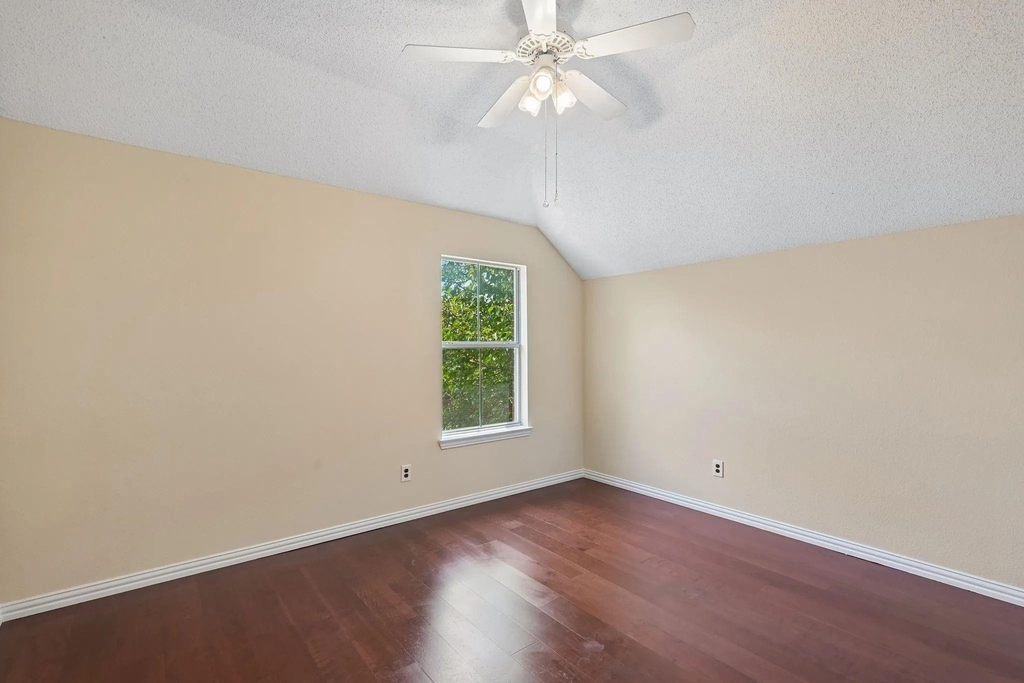 525 Blackfield Drive - Photo 12