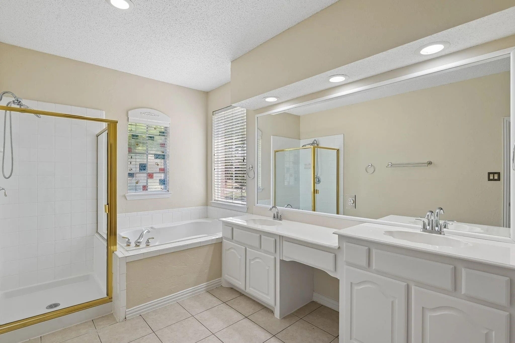 525 Blackfield Drive - Photo 14