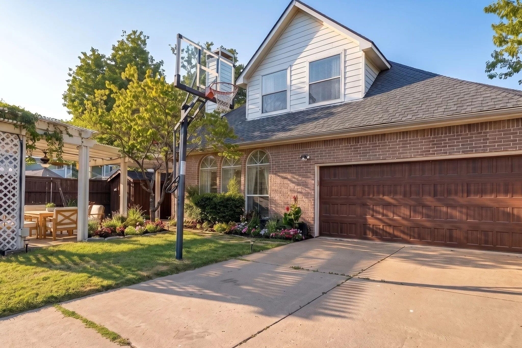 525 Blackfield Drive - Photo 35
