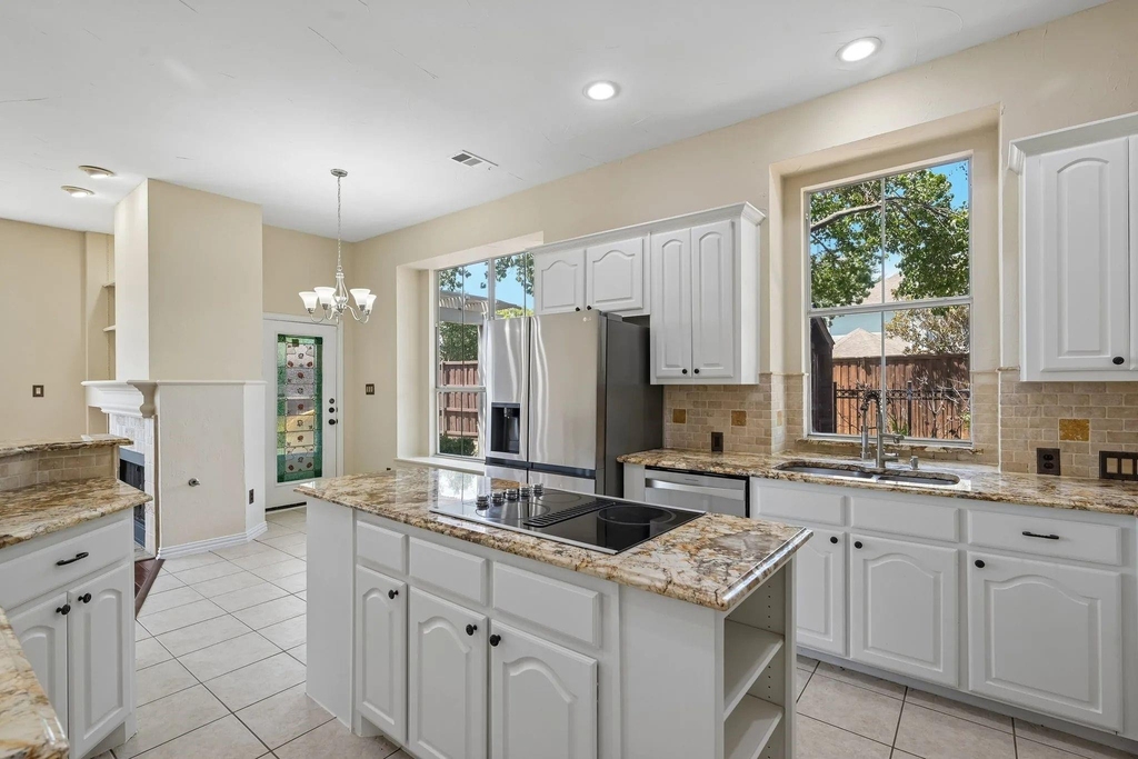 525 Blackfield Drive - Photo 27