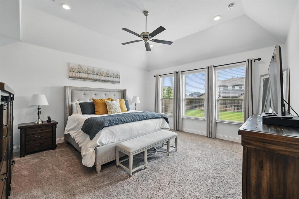 1477 Shooting Star Drive - Photo 17