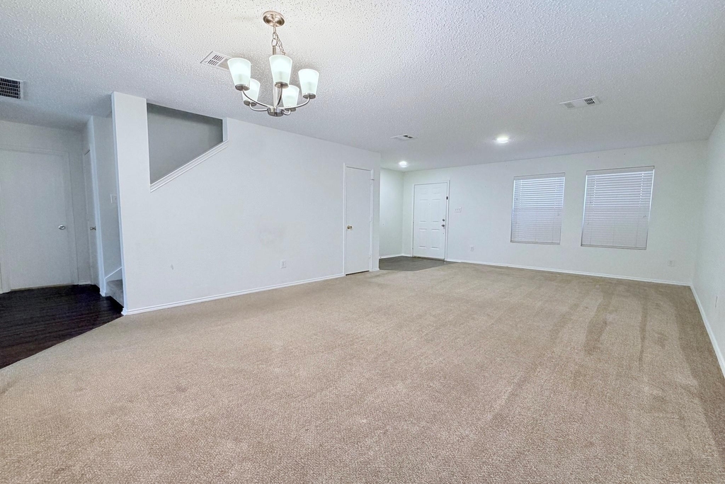 7909 Mosstree Drive - Photo 7