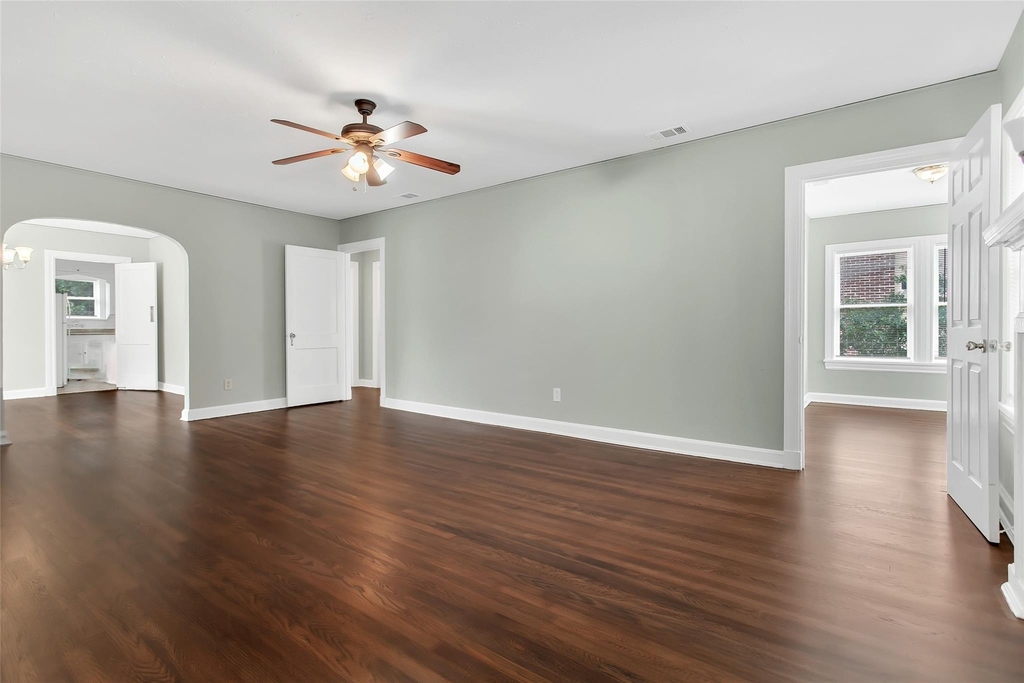 5705 Ross Avenue - Photo 8
