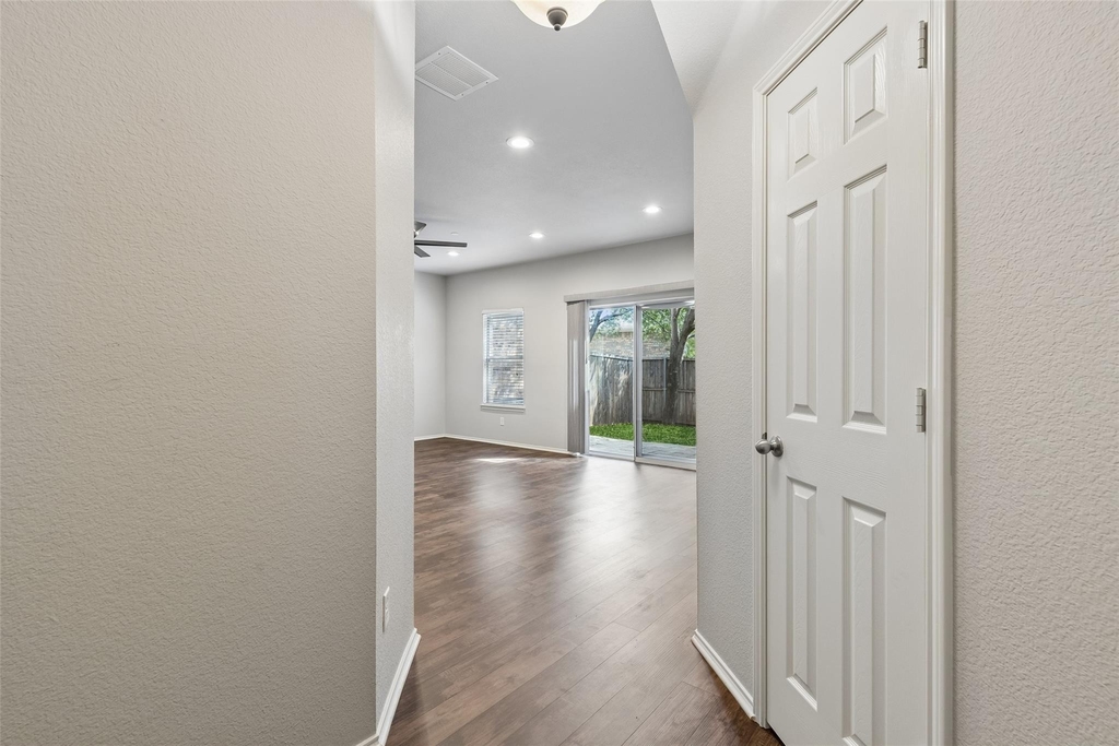 5980 Stone Mountain Road - Photo 3