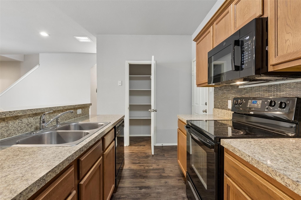5980 Stone Mountain Road - Photo 10