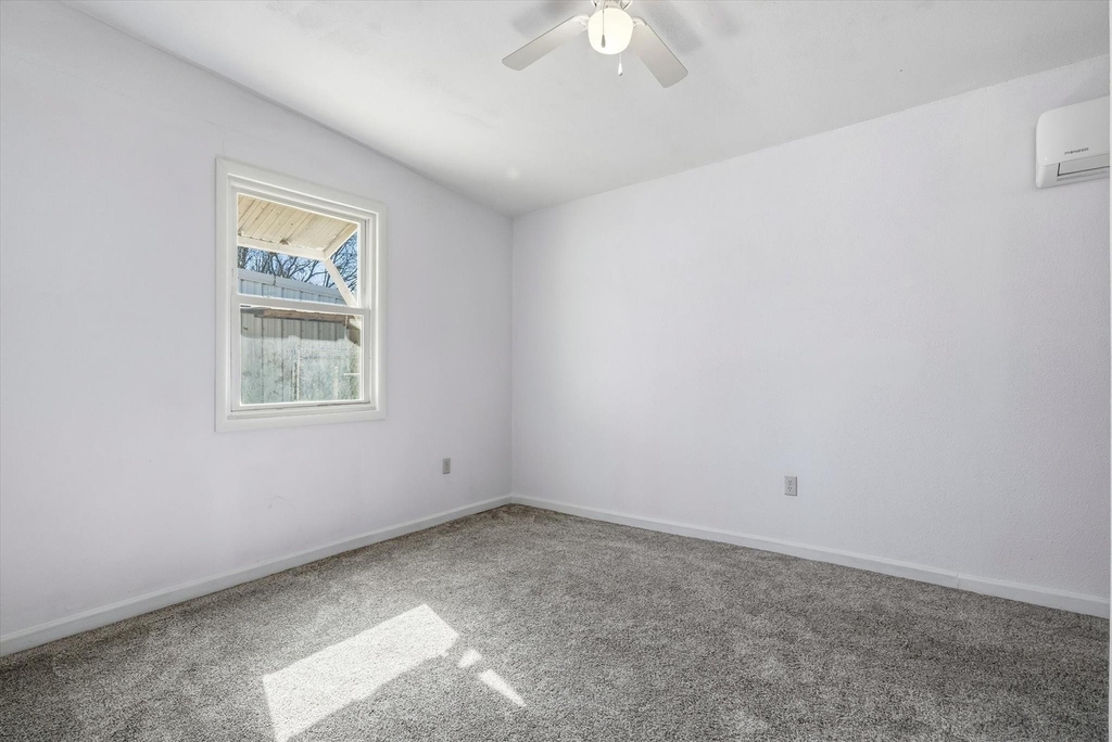 1729 Elliot Drive - Photo 29