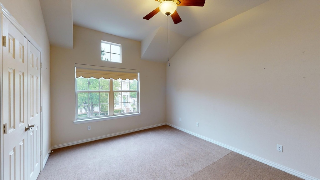 8068 Caladium Drive - Photo 15