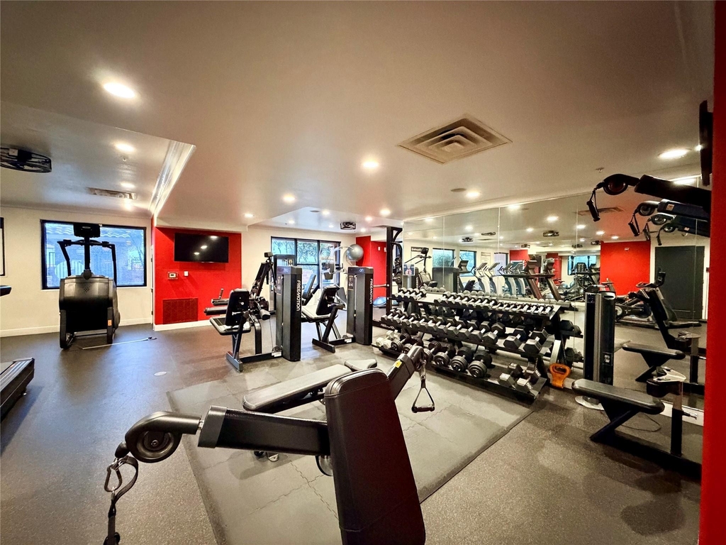 330 Las Colinas Boulevard E - Photo 30