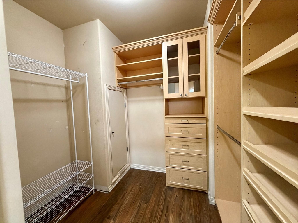 330 Las Colinas Boulevard E - Photo 16