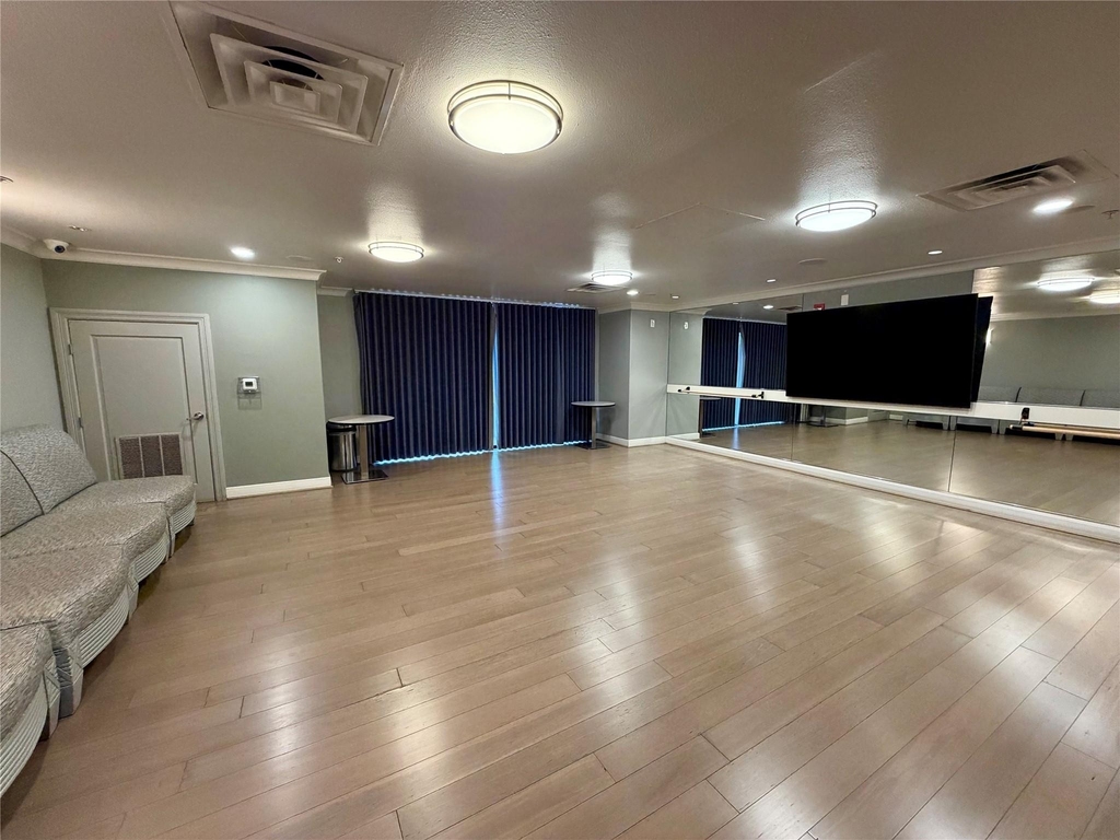 330 Las Colinas Boulevard E - Photo 34