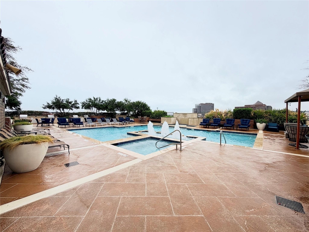 330 Las Colinas Boulevard E - Photo 28