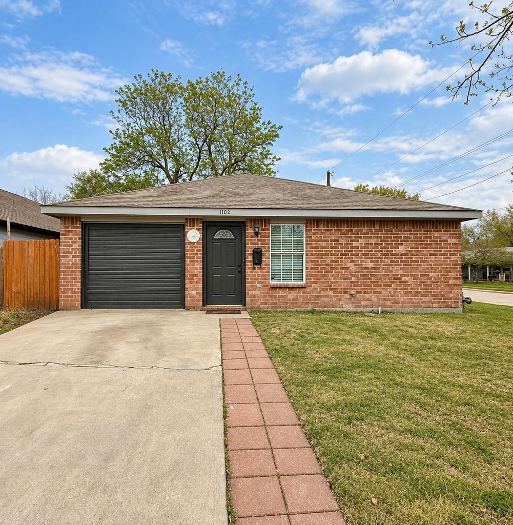 1102 Hamilton Street - Photo 0