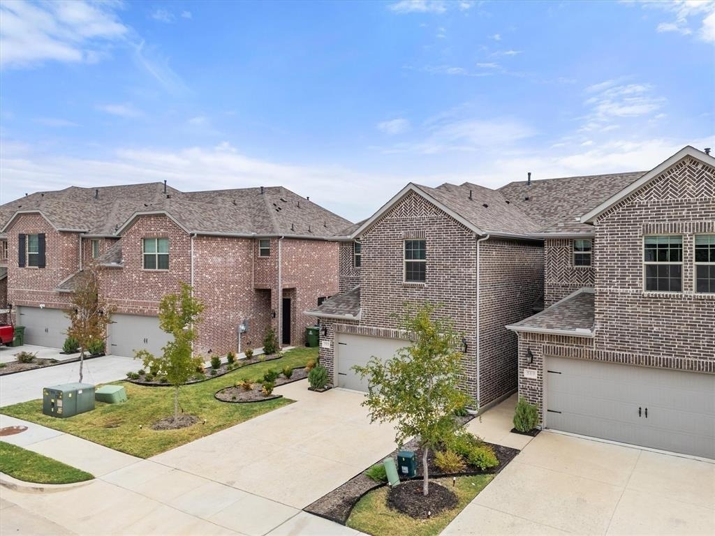 593 Hutchinson Lane - Photo 33