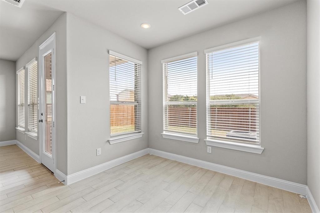 593 Hutchinson Lane - Photo 13