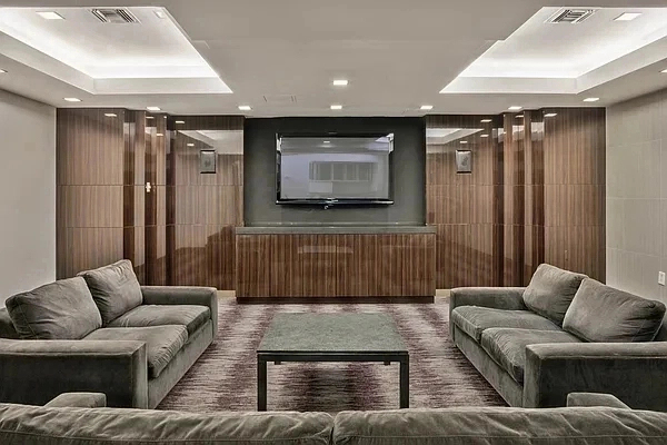 350 West 37th Street - Photo 8