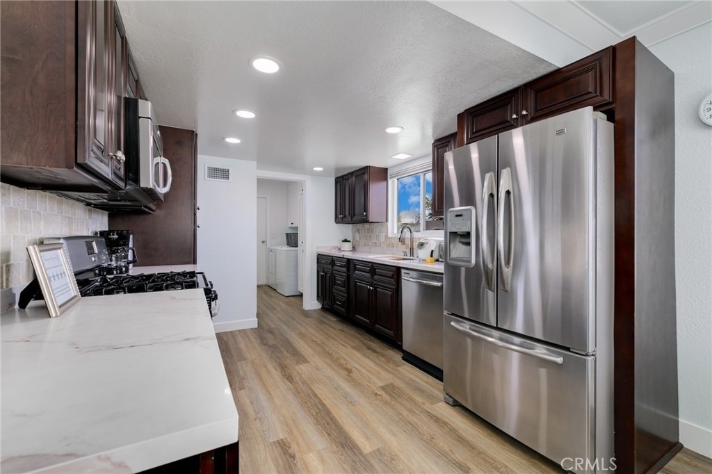 8017 Cambridge Avenue - Photo 11